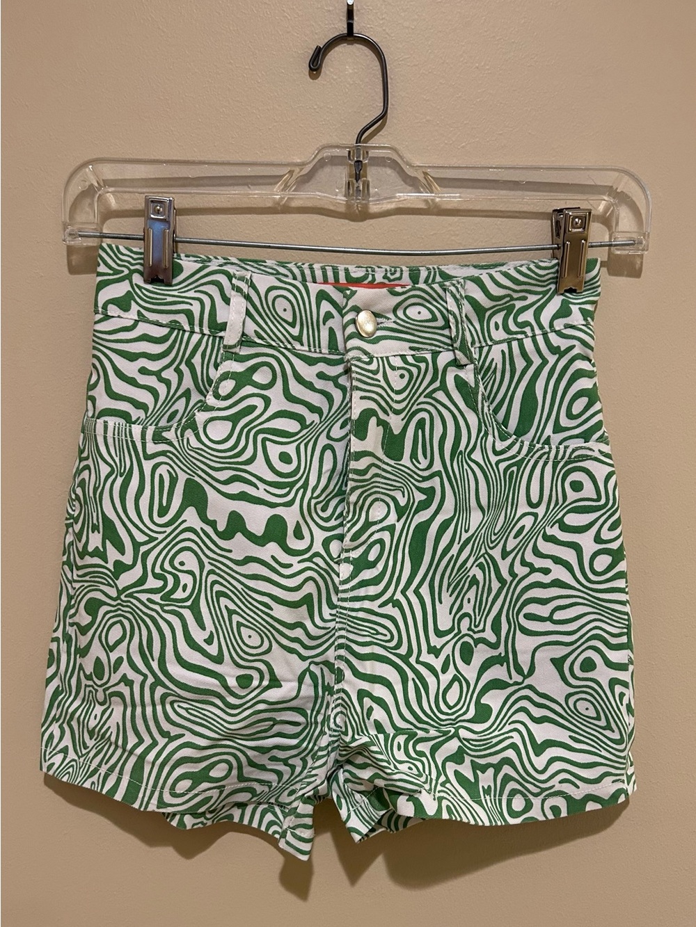 Green & White Psychedelic Swirl Print Women’s Shorts by Current SF 24 Waist